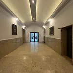 Datri Petite Suite 6